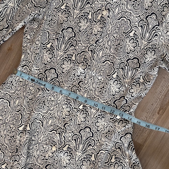 LOFT Elegant Black and Cream Patterned Long Sleeve Dress - Picture 11 of 11